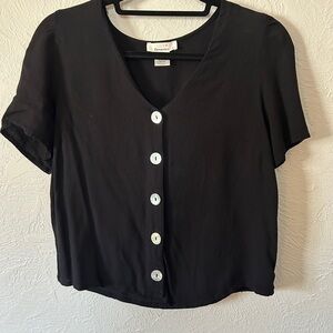 URBAN Romantics Black Short Sleeve Button-Down